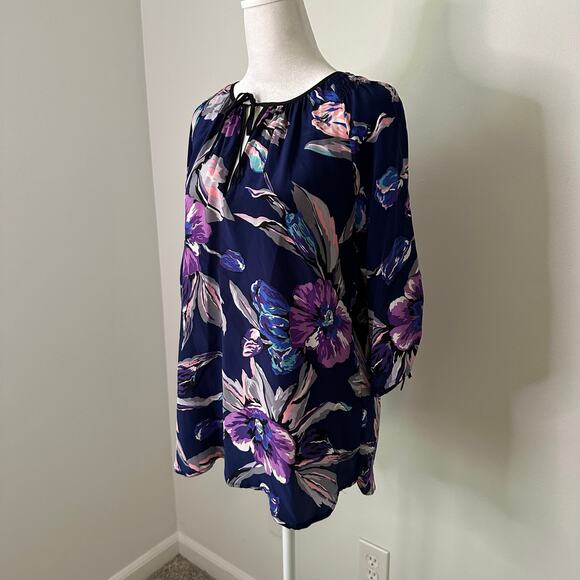 Yumi Kim navy blue floral silk 3/4 sleeve top size XS - Picture 3 of 13